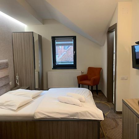 Stella Di Monte Hotel Sibiu Ngoại thất bức ảnh