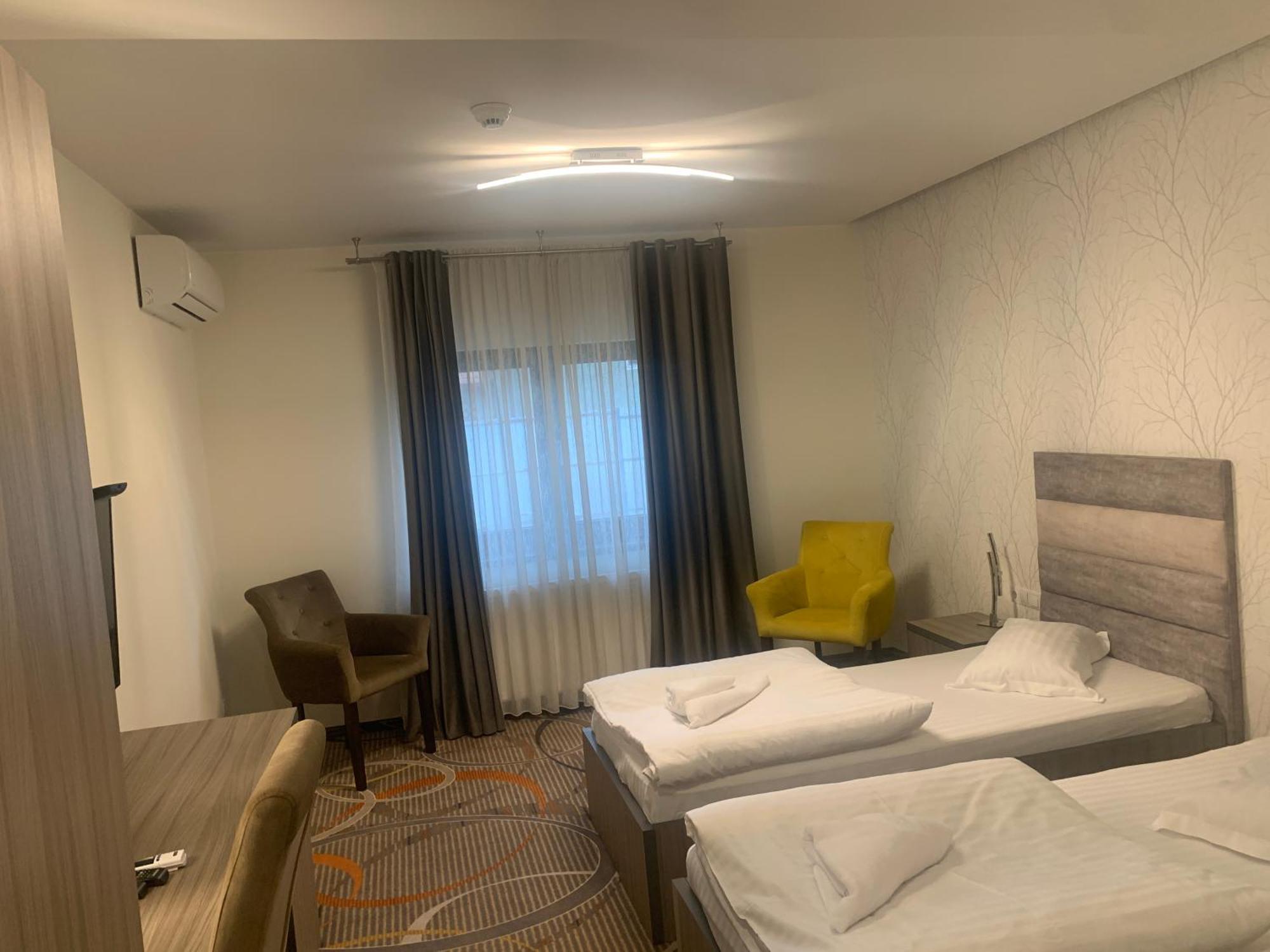 Stella Di Monte Hotel Sibiu Ngoại thất bức ảnh