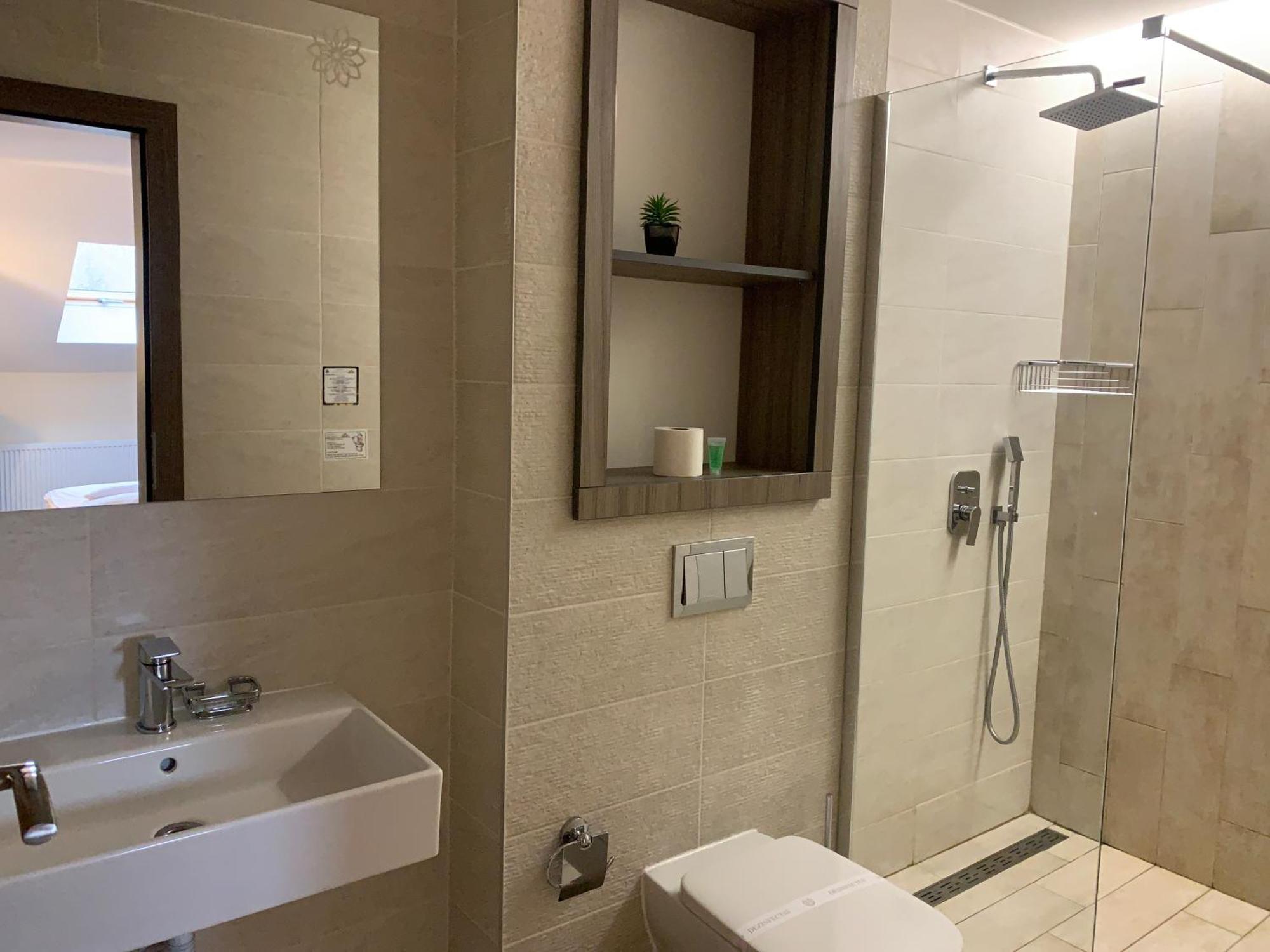 Stella Di Monte Hotel Sibiu Ngoại thất bức ảnh