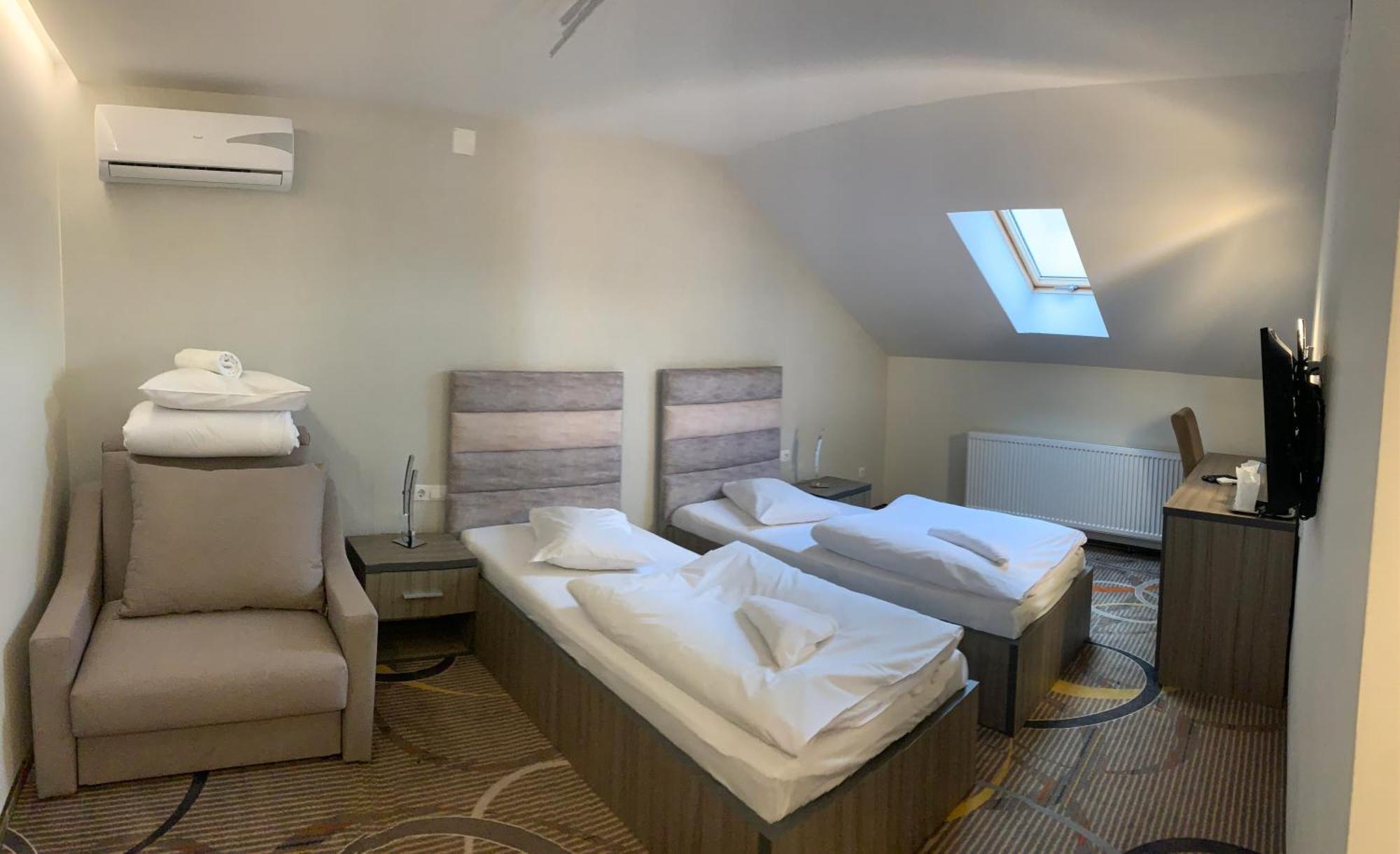 Stella Di Monte Hotel Sibiu Ngoại thất bức ảnh