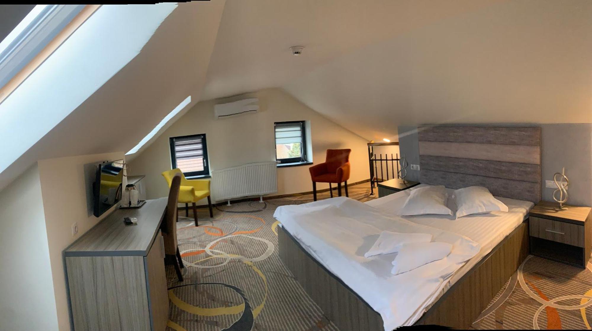 Stella Di Monte Hotel Sibiu Ngoại thất bức ảnh
