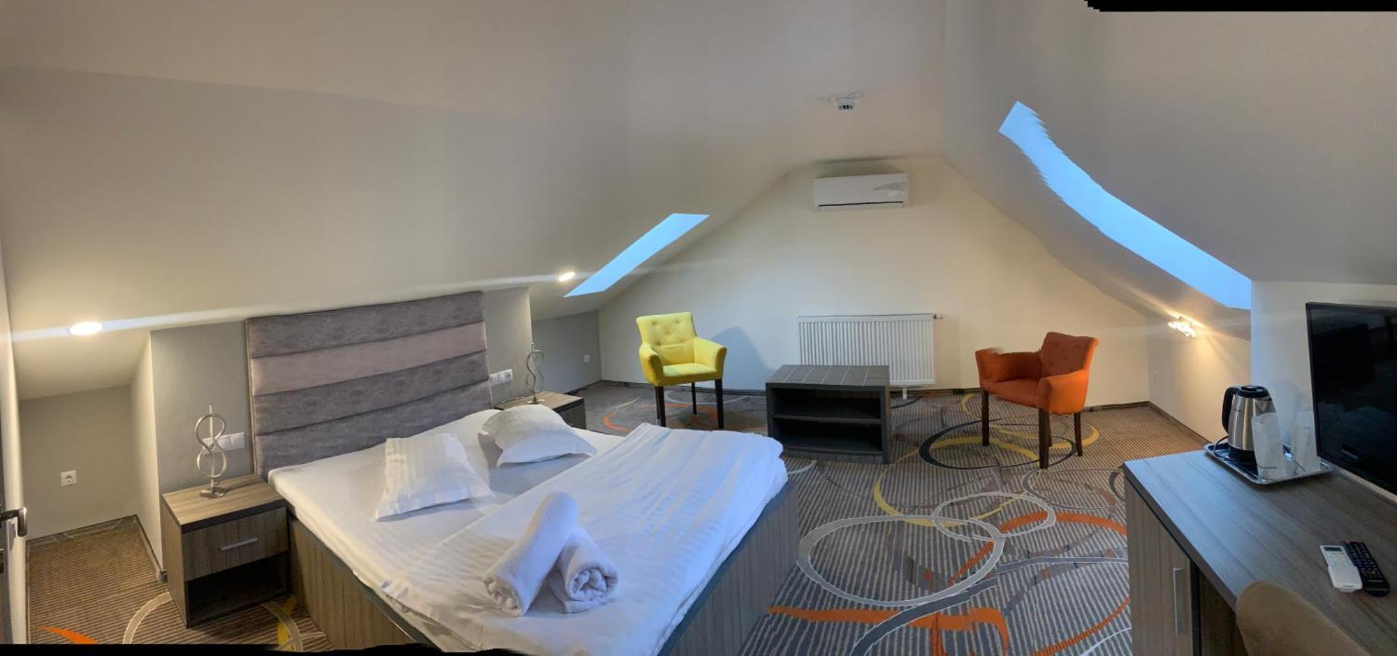 Stella Di Monte Hotel Sibiu Ngoại thất bức ảnh