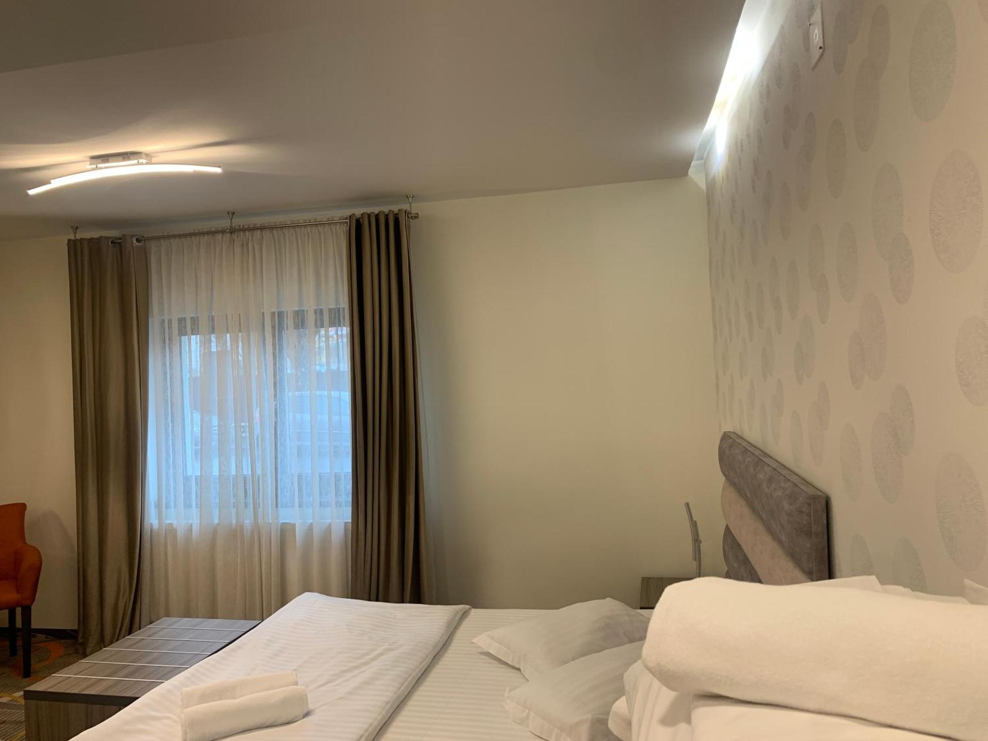 Stella Di Monte Hotel Sibiu Ngoại thất bức ảnh