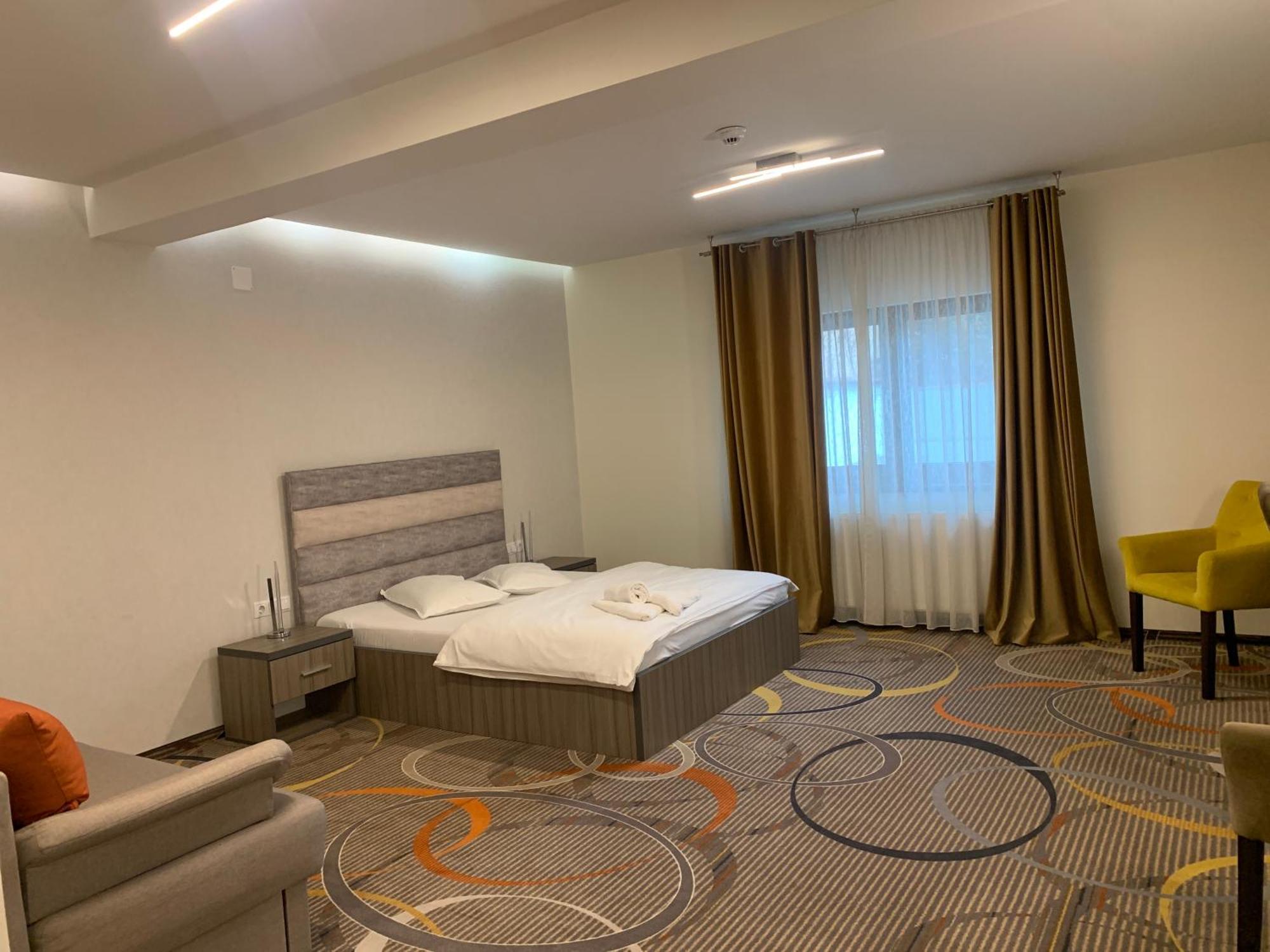 Stella Di Monte Hotel Sibiu Ngoại thất bức ảnh