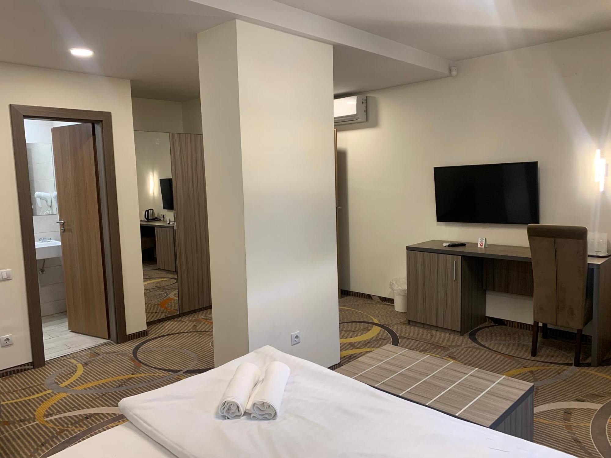 Stella Di Monte Hotel Sibiu Ngoại thất bức ảnh
